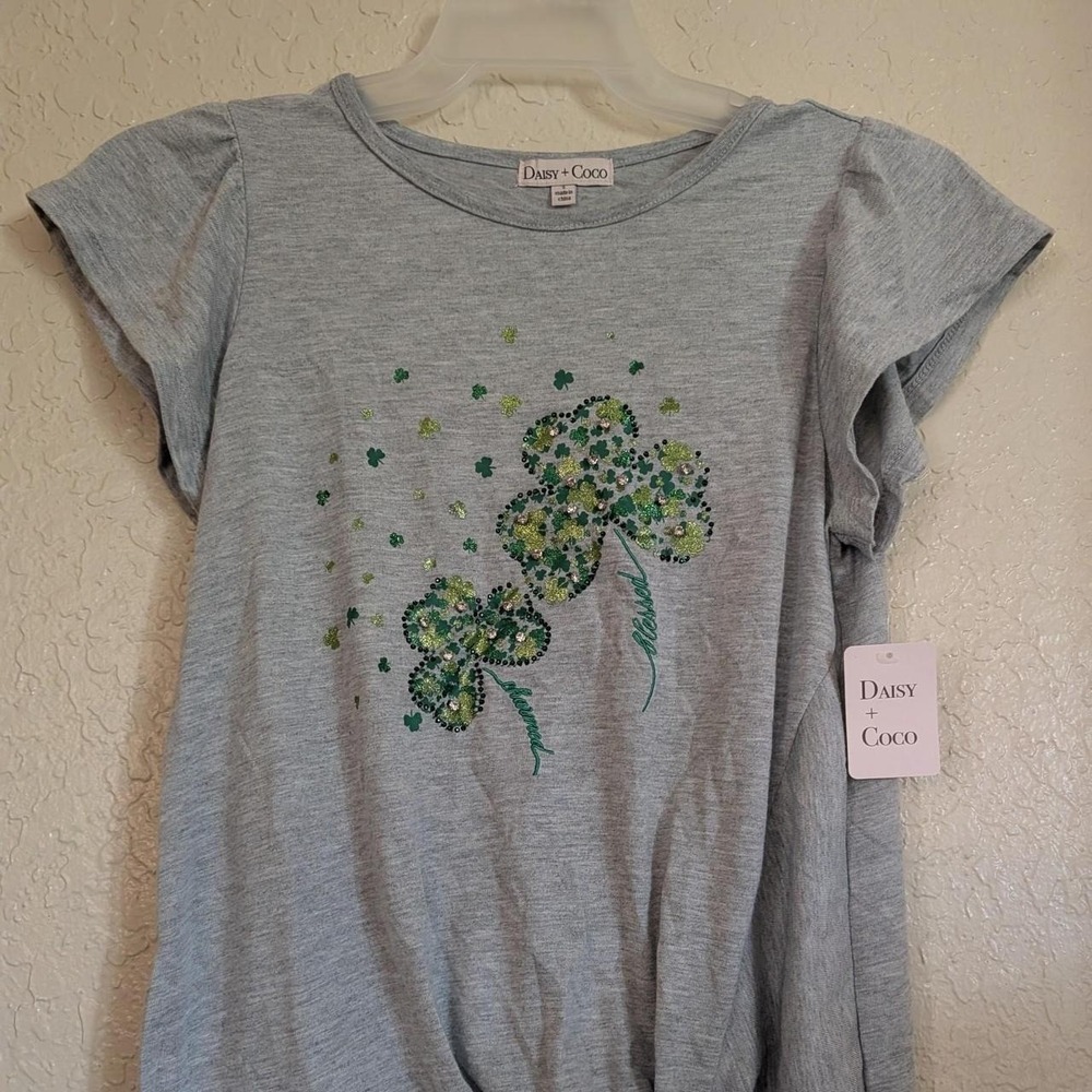 NEW Daisy Coco Gray shirt with Green shamrock graphic baby tee glitter sequins S